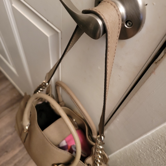 Michael Kors Hamilton  East West Satchel Leather Shoudler Bag Brown Luggage - Picture 16 of 16